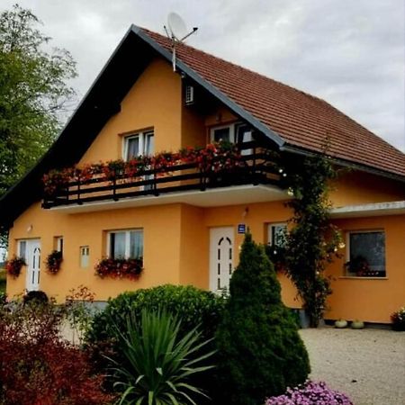 House Jelena&Marija Apartamento Rakovica Exterior foto